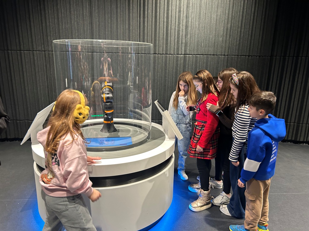 poseta palati nauke 11 poseta palati nauke 11