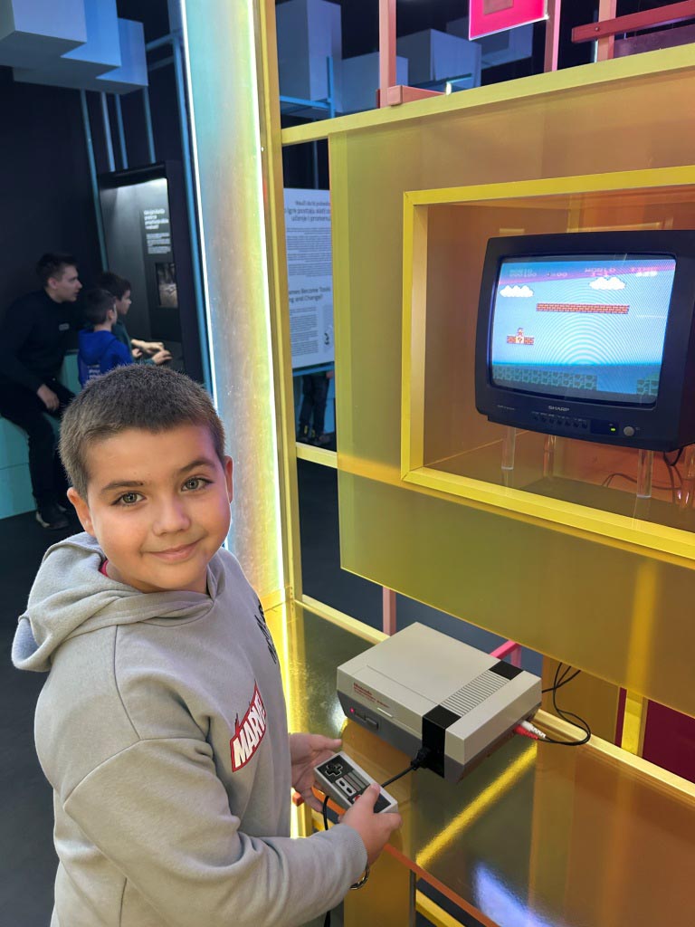 poseta palati nauke 27 poseta palati nauke 27