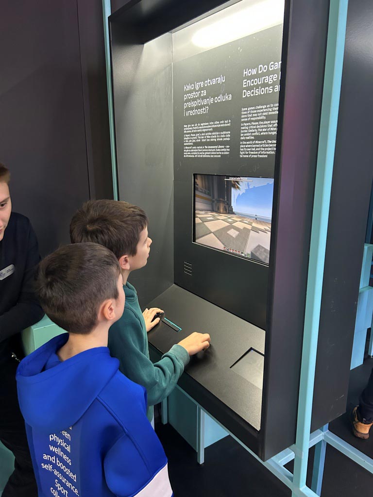 poseta palati nauke 28 poseta palati nauke 28