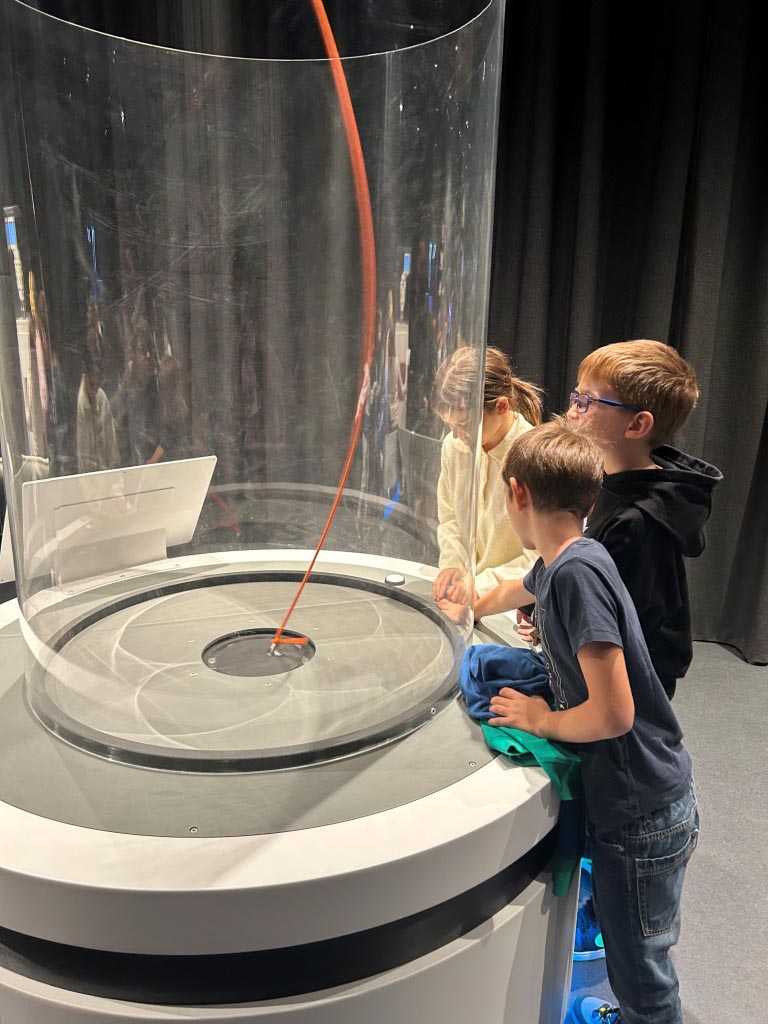 poseta palati nauke 40 poseta palati nauke 40