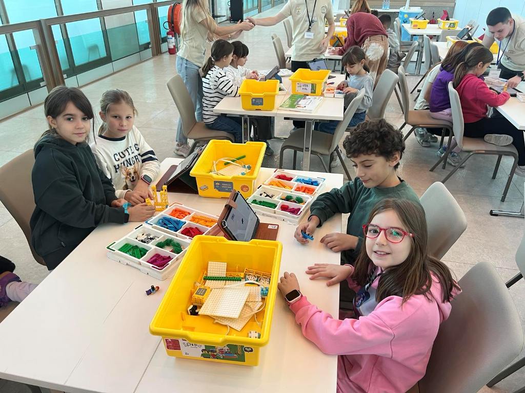 vukobraovicevi dani robotike 1