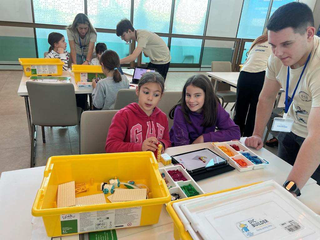 vukobraovicevi dani robotike 4