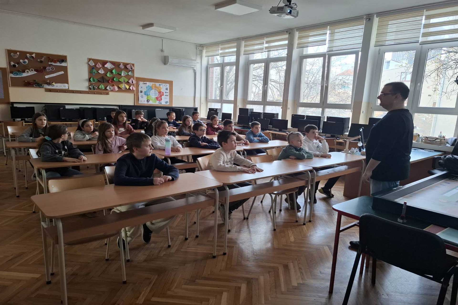 Припремамо се за такмичење: дигитални свет – одељење IV/6